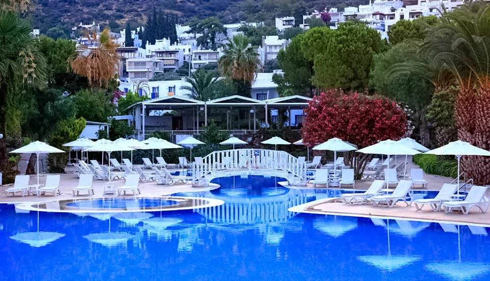 هتل لابراندا تی ام تی بدروم